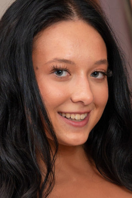 Evelina Dark from 